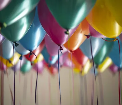Birthday balloon installation